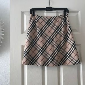 Burberry wool beige signature plaid mini skirt